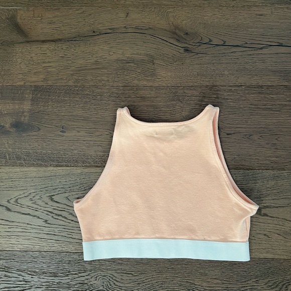 Sundays best halter top - Picture 3 of 3